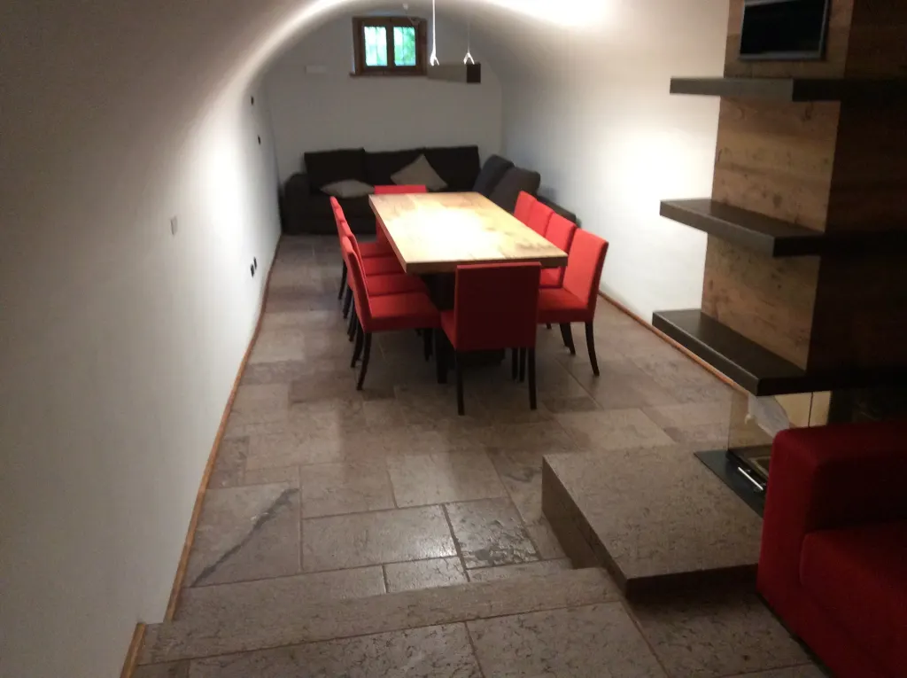 Villa con pavimenti antichi – pavimenti