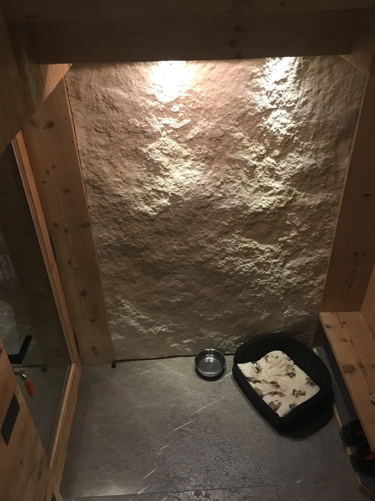 Chalet con stube – pareti in pietra