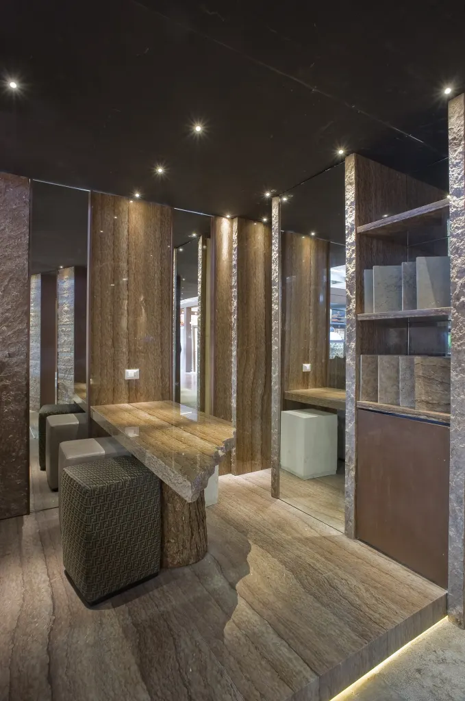 Showroom Pietra di Castellavazzo – ingresso