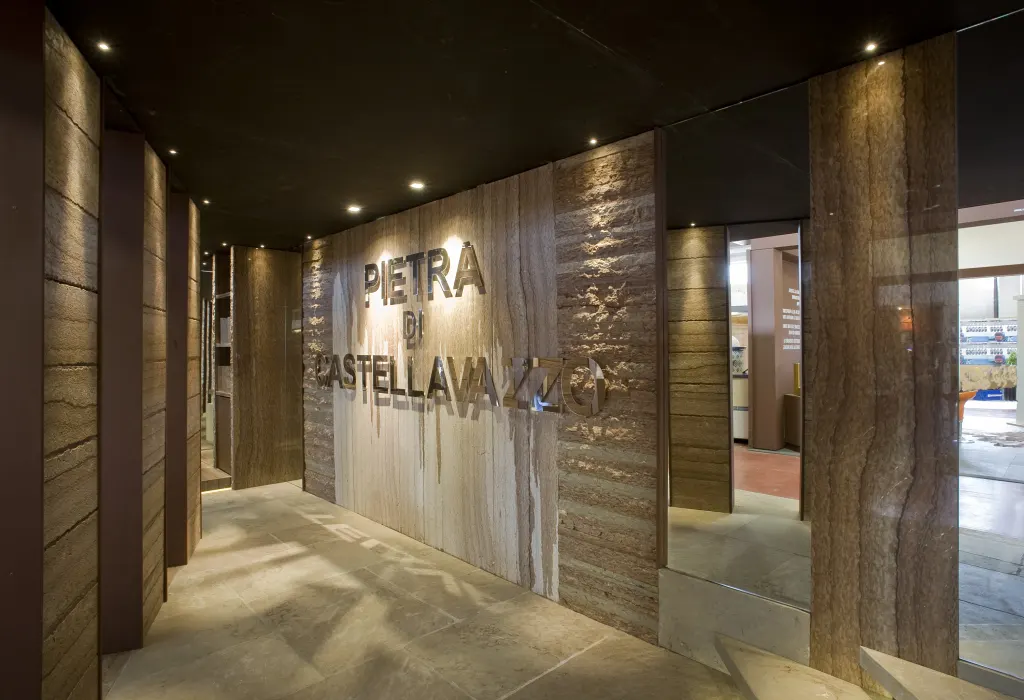 Showroom Pietra di Castellavazzo – ingresso